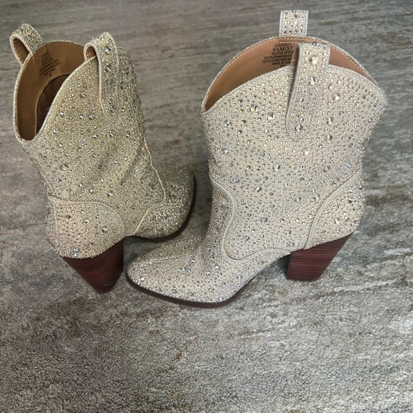 Jessica Simpson Shoes - Jessica Simpson Cream Rhinestone Western Ankle Boots